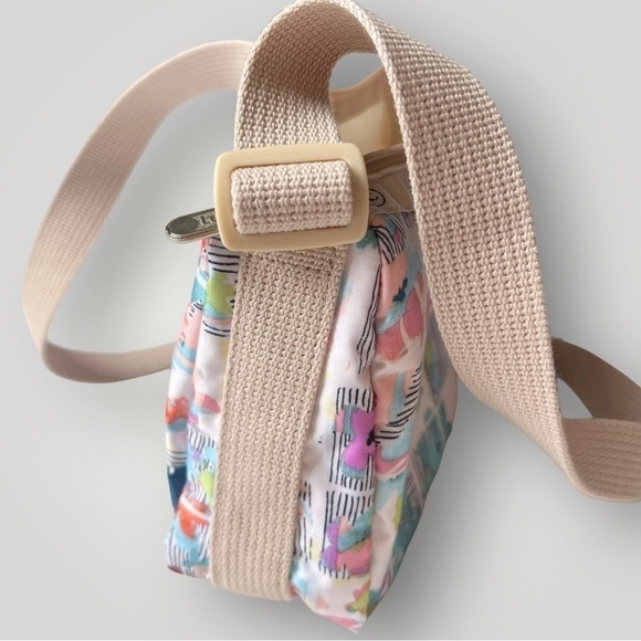 LESPORTSAC Very Merry Small Hobo Shoulder Bag Crossbody Nylon Floral 9x5x3” - Picture 9 of 15